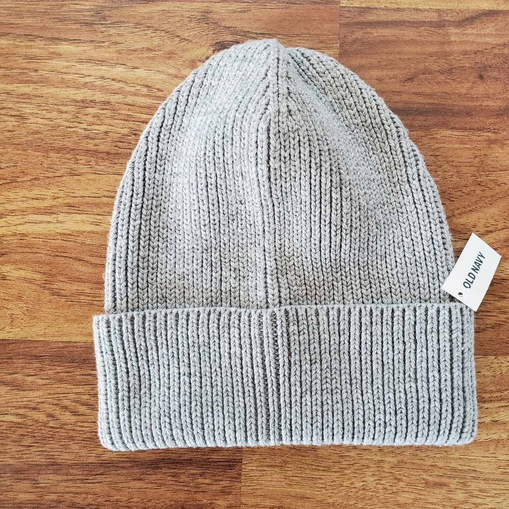 NEW Old Navy Beanie Light Gray Knit